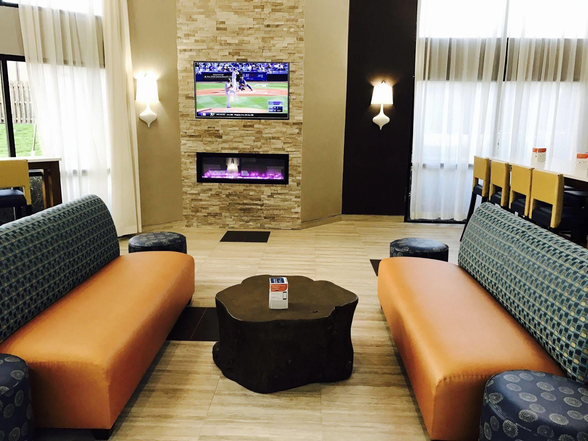 Quality Inn At The Park Fort Mill Exterior foto