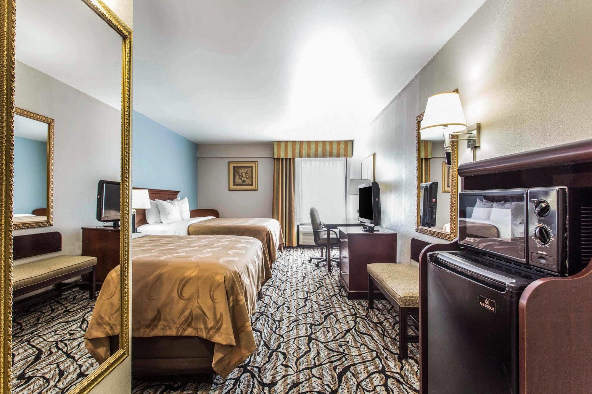 Quality Inn At The Park Fort Mill Exterior foto